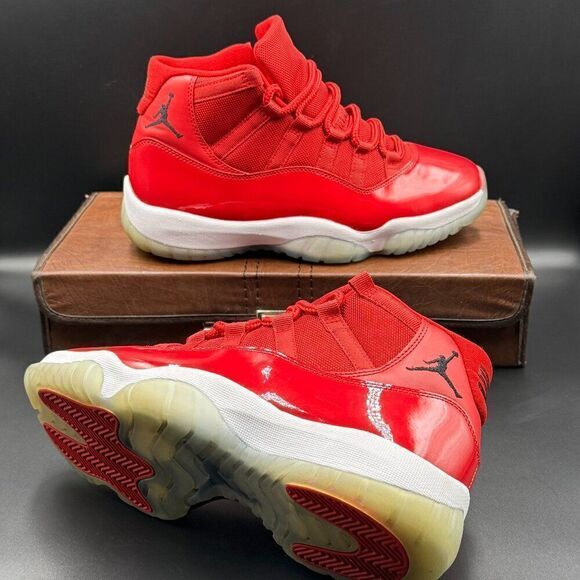 Air Jordan 11 Retro 'Win Like '96' - Picture 5 of 12